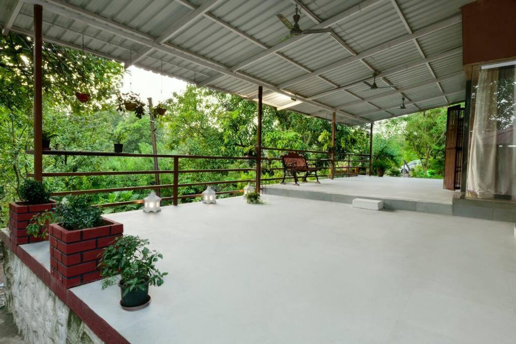 Lobville Homestay 카르자트 외부 사진